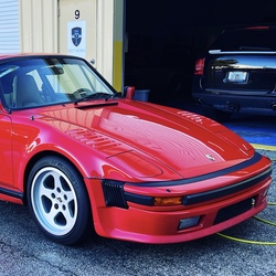 Porsche 930 Turbo Slantnose