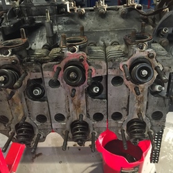 2.4L Cylinder Head Removal